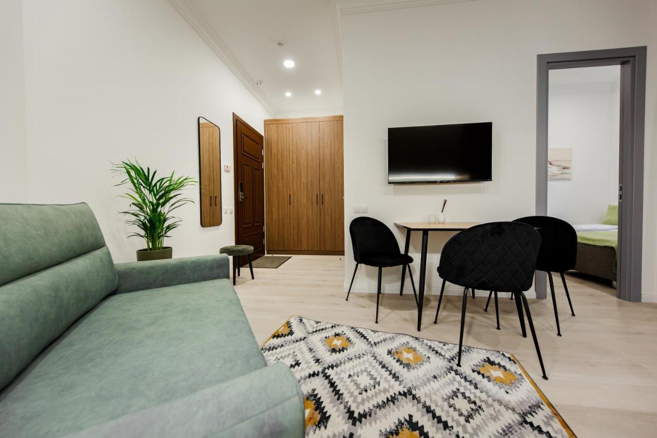 Rigaapartment Elizabetes 22 Self-Service Aparthotel ภายนอก รูปภาพ