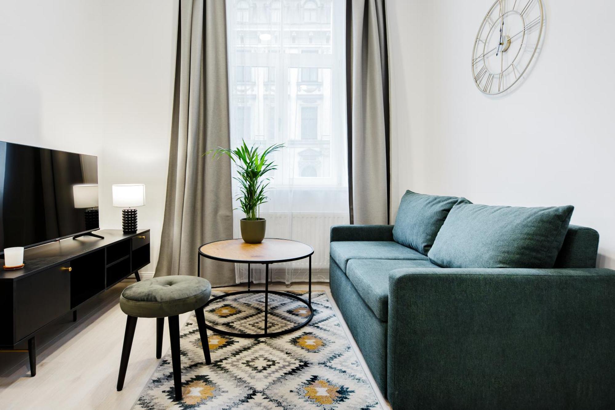 Rigaapartment Elizabetes 22 Self-Service Aparthotel ภายนอก รูปภาพ