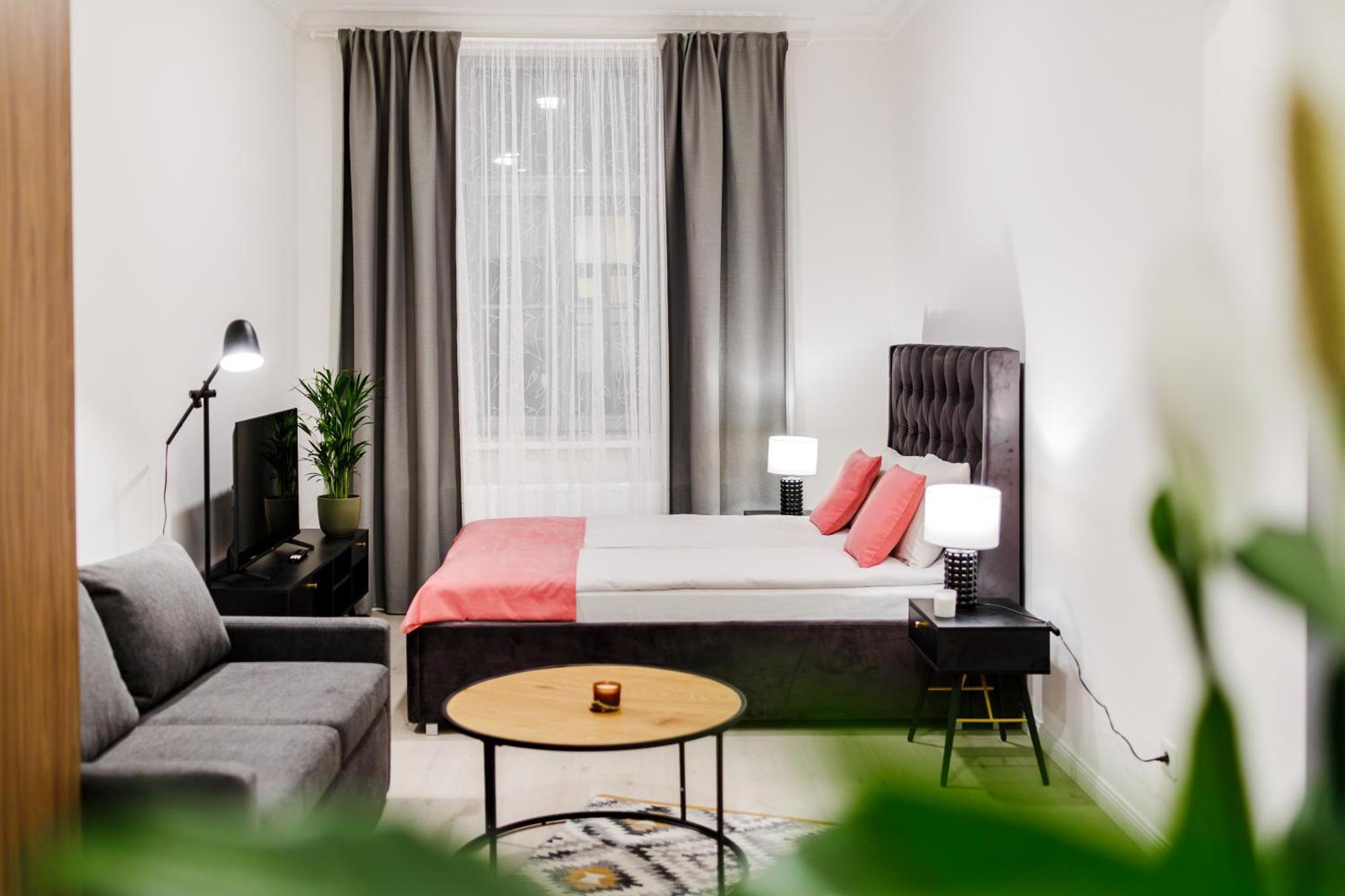 Rigaapartment Elizabetes 22 Self-Service Aparthotel ภายนอก รูปภาพ