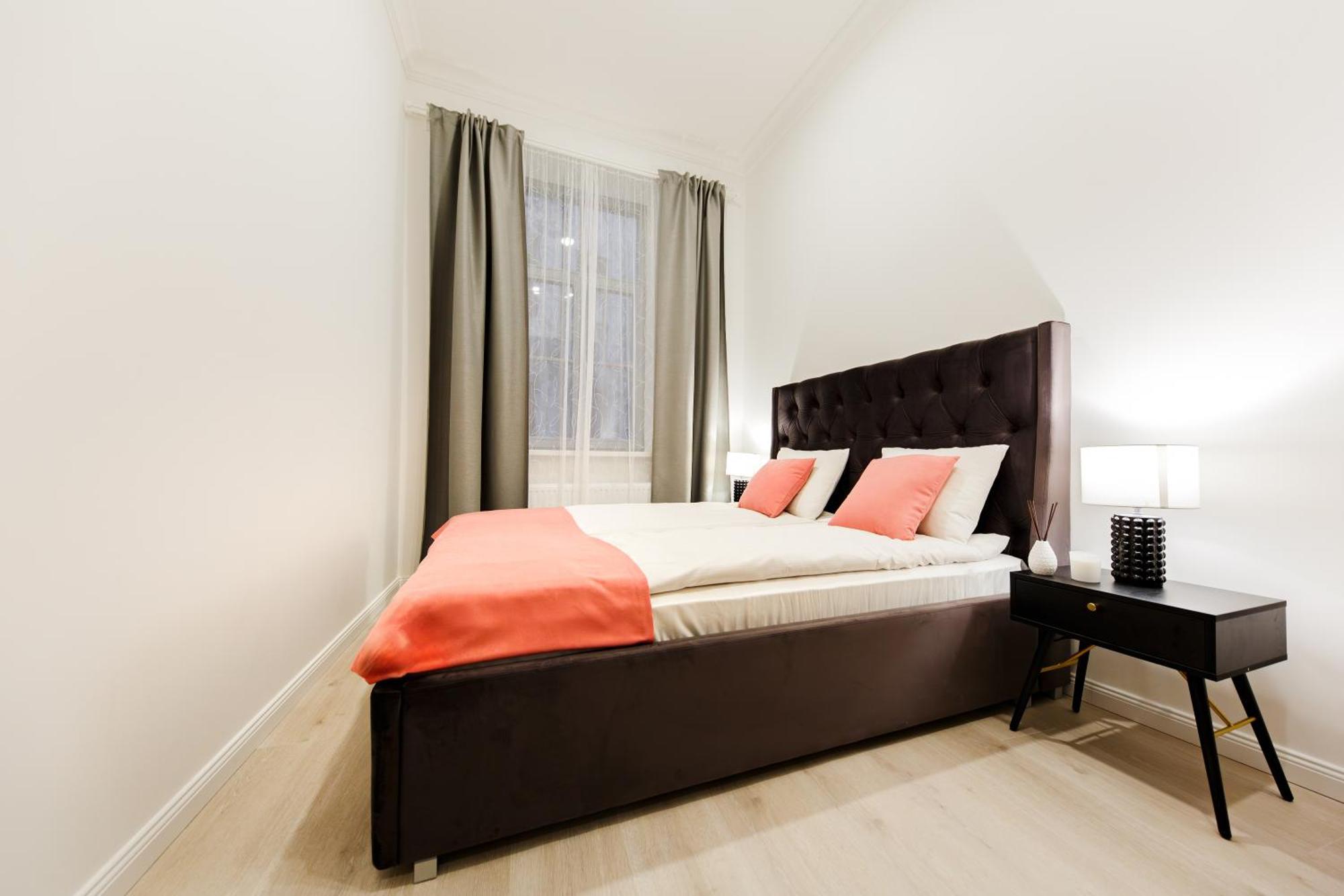 Rigaapartment Elizabetes 22 Self-Service Aparthotel ภายนอก รูปภาพ